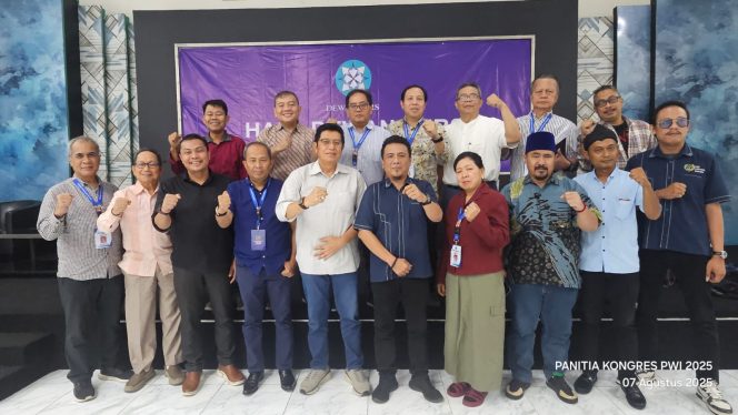 
 Panitia Kongres Persatuan Wartawan Indonesia (PWI) 2025.