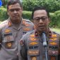 Brigjen Pol Ade Ary Syam Indradi didampingi Kombes Pol Reonald Simanjuntak saat memberikan keterangan pers terkait penanganan kerusuhan di Jakarta, Senin (15/09). Sumber Foto: Divisi Humas Polri. 
