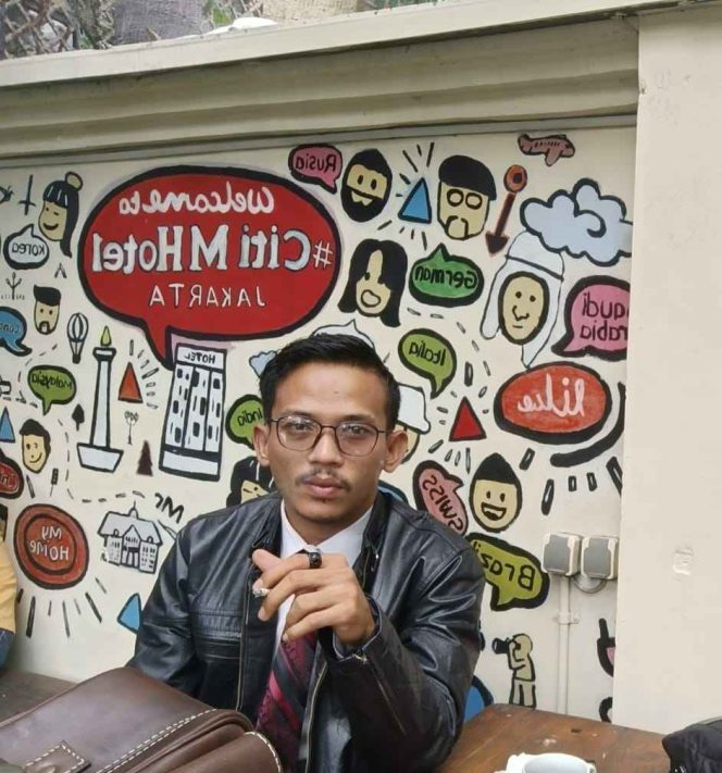 
					Kuasa hukum pekerja, Agung Ramadhan Saputra, saat ditemui usai sidang putusan Pengadilan Hubungan Industrial (PHI) Tanjungpinang, Senin, (29/9). 