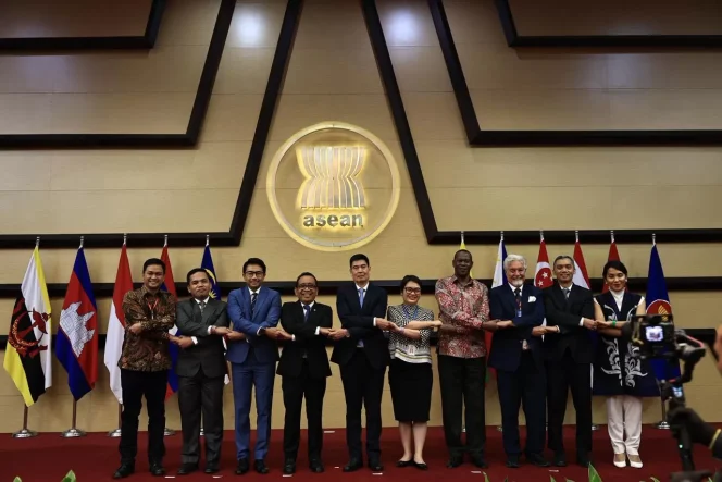 
 Pertamina berperan strategis dalam pembangunan SDM melalui program internal, pemberdayaan masyarakat, BBM Satu Harga, hingga dekarbonisasi menuju net zero emission 2060, Minggu (14/9), (Dok. Pertamina)