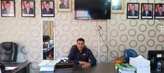 
					Ketua Komisi III Dewan Perwakilan Rakyat Daerah (DPRD) Kabupaten Kepulauan Anambas, Adnan, Minggu (5/10). 