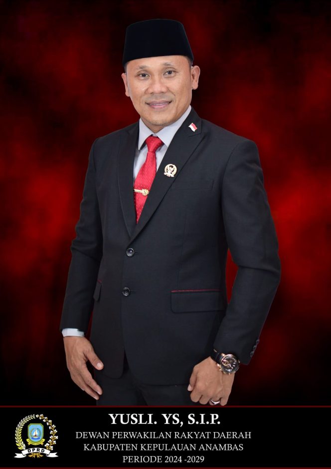 
					Wakil Ketua I DPRD Anambas, Yusli Ys, Senin (3/11). Sumber Foto: Ist. 