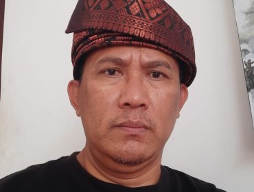 Said Ahmad Syukri Sapaan akrabnya Sasjoni, tokoh Melayu Kepulauan Riau sekaligus Ketua GAMNR Kota Tanjungpinang, saat memberikan pernyataan terkait ucapan anggota Komisi I DPR RI Endipat Wijaya yang viral di media sosial. Selasa(9/12). 