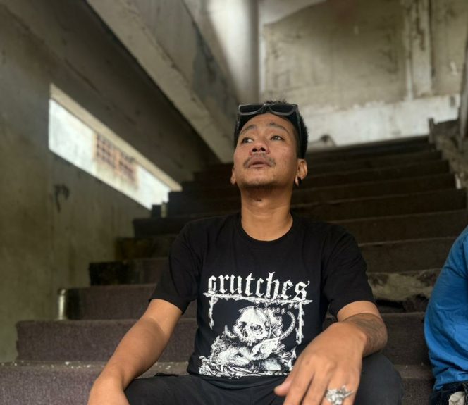 
					Pemuda tempatan Nongsa, Faisal, Selasa (13/1). 