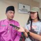 Kepala Diskop UM Perindag Kabupaten Kepulauan Anambas, Japrizal, memberikan keterangan kepada awak media, Jumat (20/2/2026).