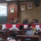 Bupati Kepulauan Anambas, Aneng, menyampaikan Nota Pengantar Laporan Keterangan Pertanggungjawaban (LKPJ) Tahun Anggaran 2025 dalam Rapat Paripurna DPRD Kabupaten Kepulauan Anambas di Tarempa, Senin (16/3/2026). 