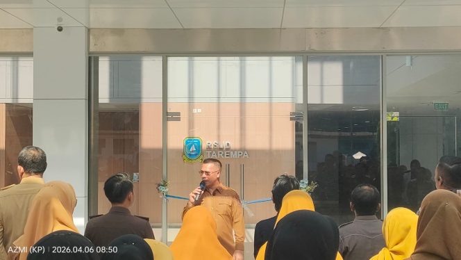 
					Bupati Kepulauan Anambas, Aneng saat menyampaikan kata sambutannya, Senin (6/4). 