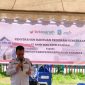 Bupati Kepulauan Anambas, Aneng, menyampaikan sambutan saat penyerahan bantuan Program Kemitraan dari PT Bank Riau Kepri Syariah kepada Pemerintah Kabupaten Kepulauan Anambas di Taman Bermadah, Tarempa, Kamis (21/5/2026).