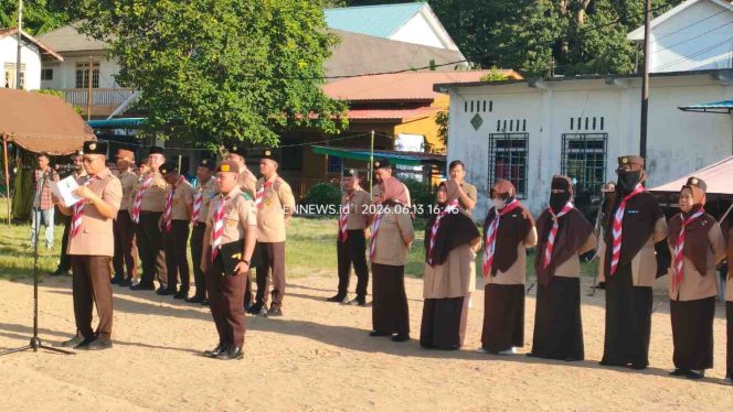 
					Bupati Kepulauan Anambas Aneng selaku Ketua Majelis Pembimbing Cabang (Mabicab) Gerakan Pramuka Kepulauan Anambas memimpin upacara pembukaan Training Center (TC) Jambore Nasional (Jamnas) 2026 di Lapangan Bola Kaki Sulaiman Abdullah, Tarempa, Sabtu (13/6/2026).
