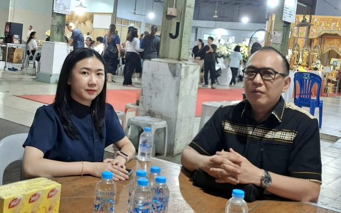 
					Chintya Cen dan Rudianto, penasihat hukum keluarga korban pembunuhan oleh ART di Batam. (Foto: dok penasihat hukum)