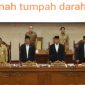 Ketua DPRD Kota Batam Haji Muhammad Kamaluddin memimpin rapat paripurna dengan agenda penyampaian Ranperda tentang Hak Keuangan dan Administratif Pimpinan dan Anggota DPRD serta Ranperda Perubahan Perda Ketertiban Umum, Senin (12/10/2026).