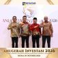 Ketua DPRD Kota Batam Haji Muhammad Kamaluddin bersama Wakil Ketua I, II, dan III menghadiri malam Anugerah Investasi 2026 di Hotel Mercure, Jumat (30/10/2026).